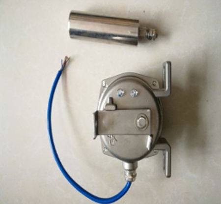 皮帶跑偏開關(guān)LHPE-10/1-LP、皮帶跑偏開關(guān)PB10-45廠家